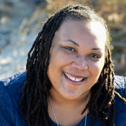 Dr Heather Tucker