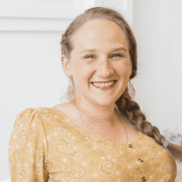 Shauna Van Mourik