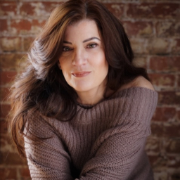 Diane Curley