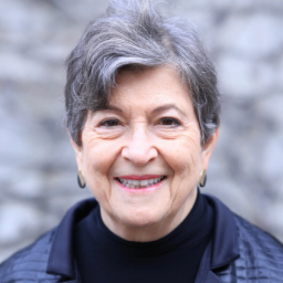 Dr. Gillian Lockitch