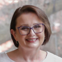 Christine Lang