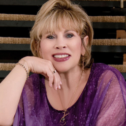 Amanda Slade