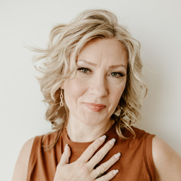 Ramona Kossowan