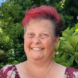Lisa Petr of Zen Blended Astrology